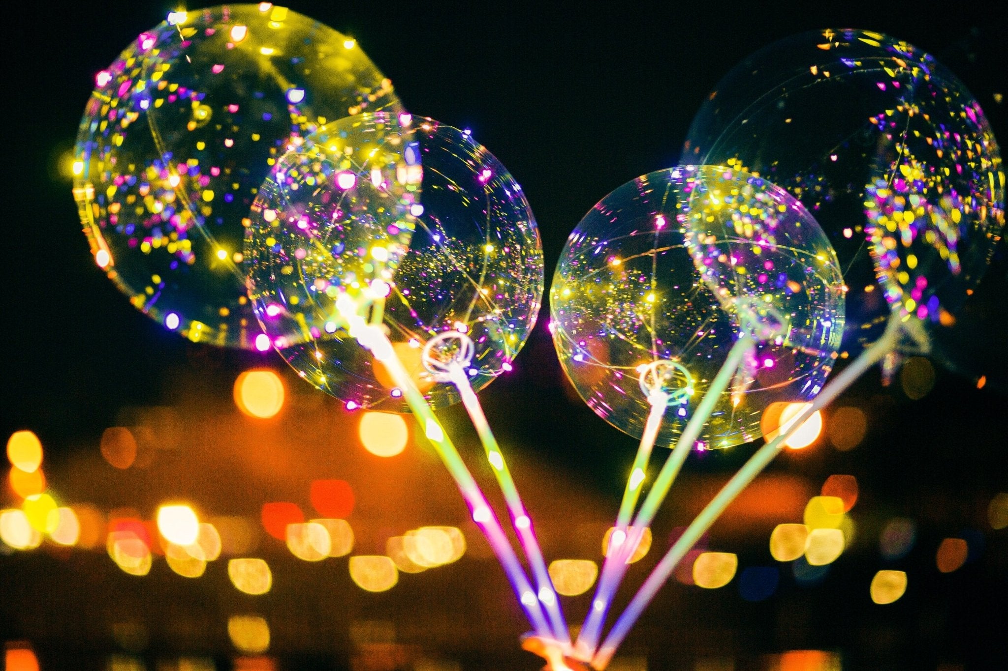 Globos burbujas personalizados que nos tienen , podéis elegir el color que  más o…, eLeyCe Eventos