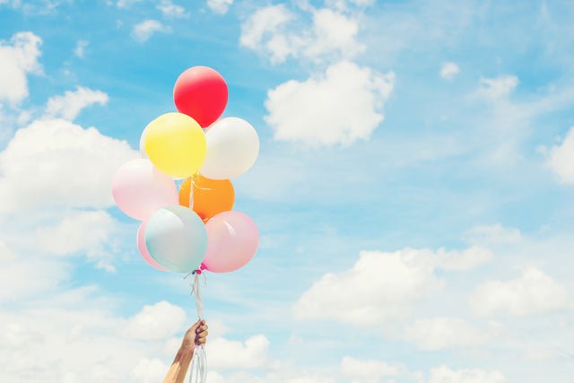 ¿Por Qué Celebramos las Fiestas de Cumpleaños? Costumbres y Decoración Atractiva - Mis Globos