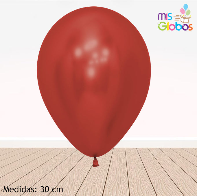 Globo Rojo Cromado hinchado con Helio por unidades.