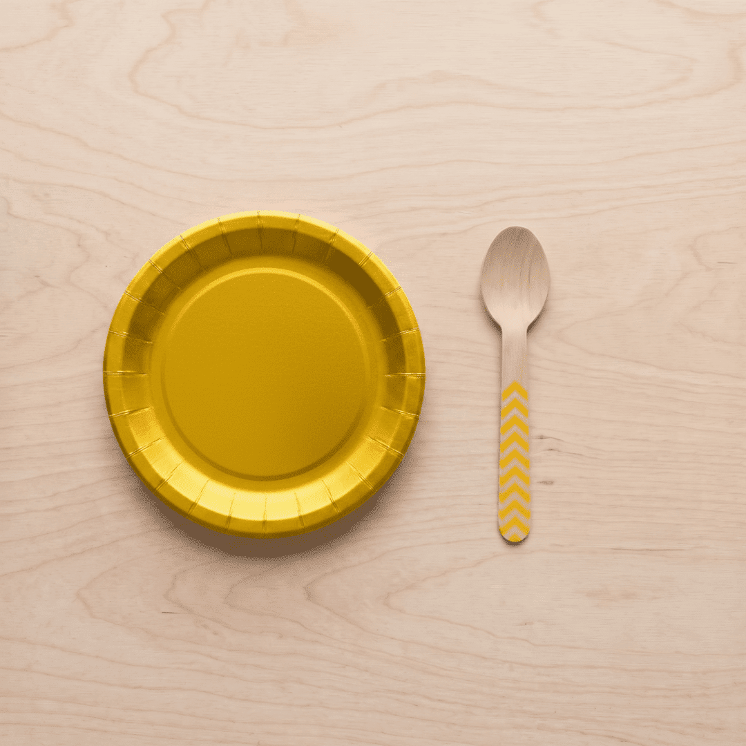 Platos pequeños de cartón oro 18 cm | 8 unidades