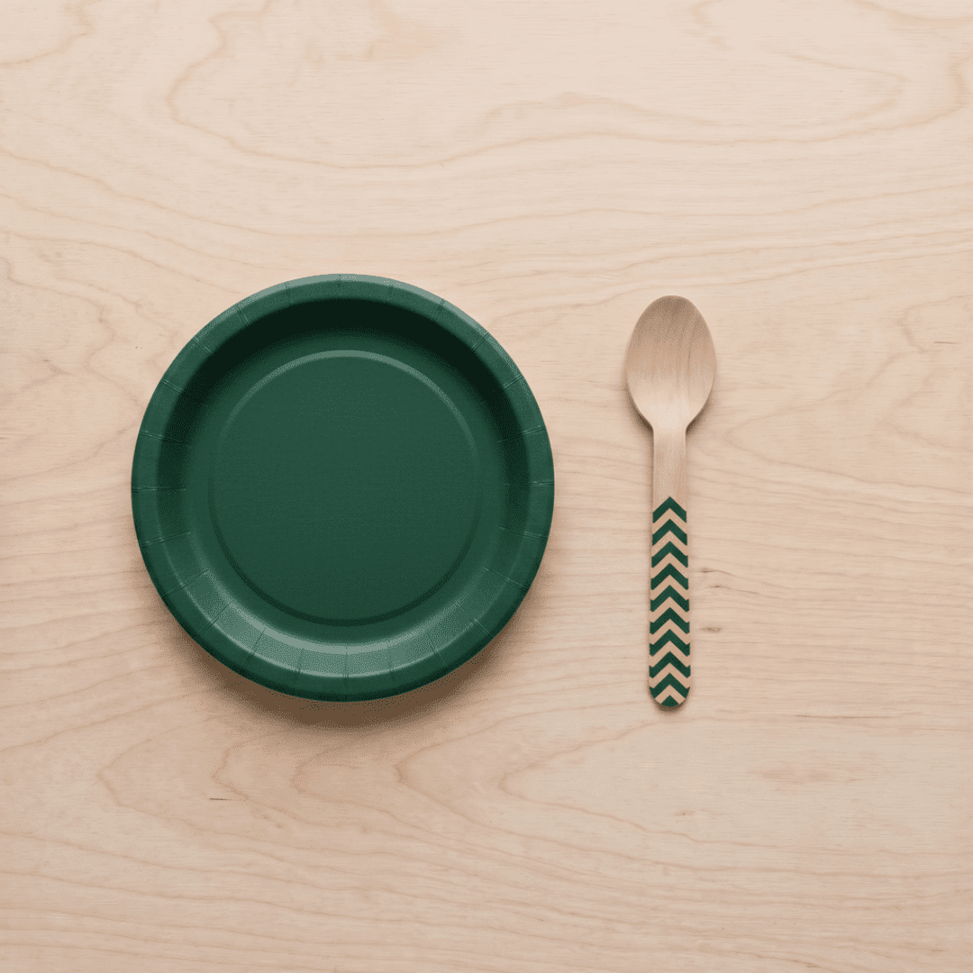 Platos pequeños de cartón verde oscuro 18 cm | 8 unidades