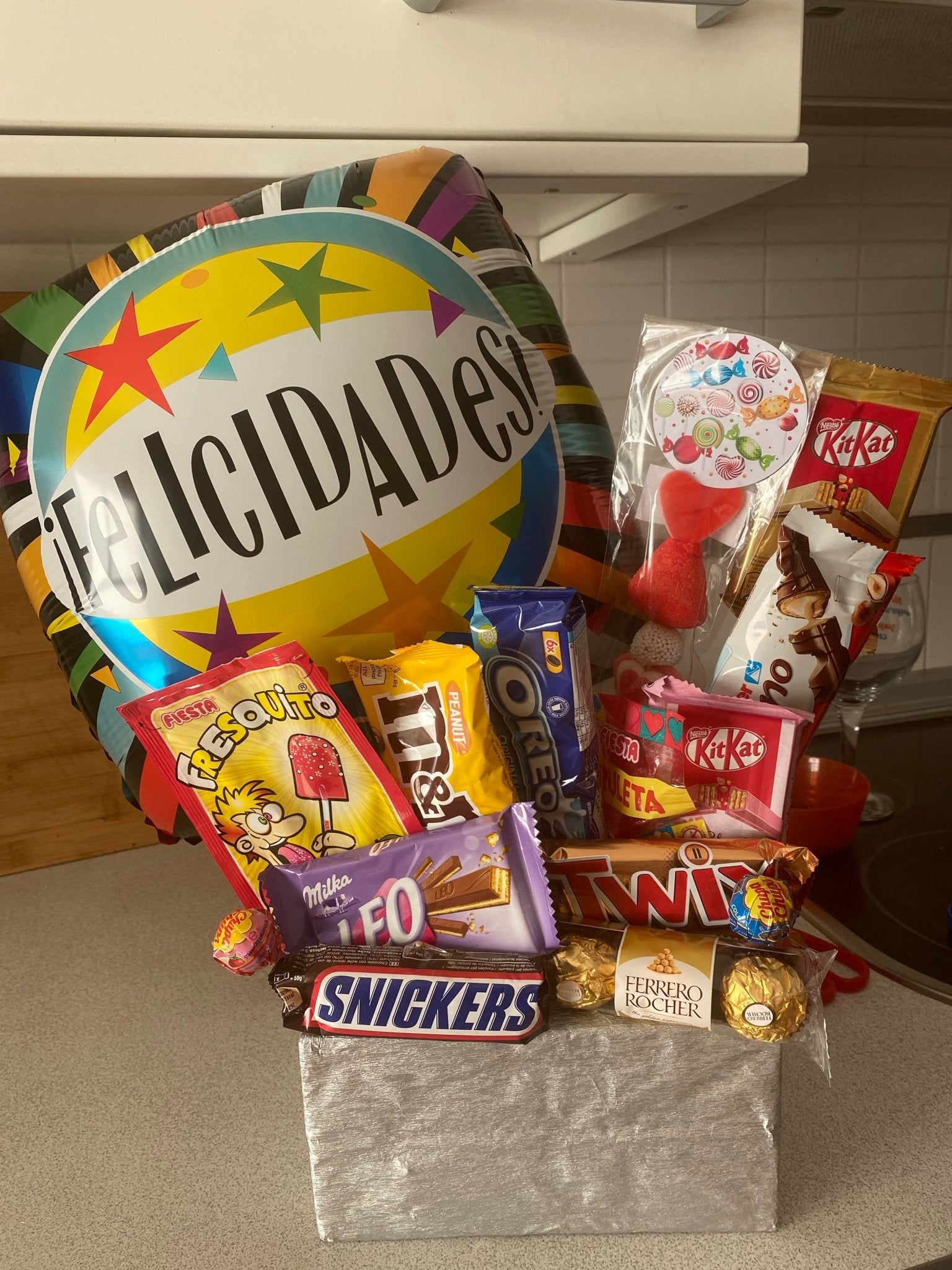 Dulce sorpresa de cumpleaños - Mis Globos