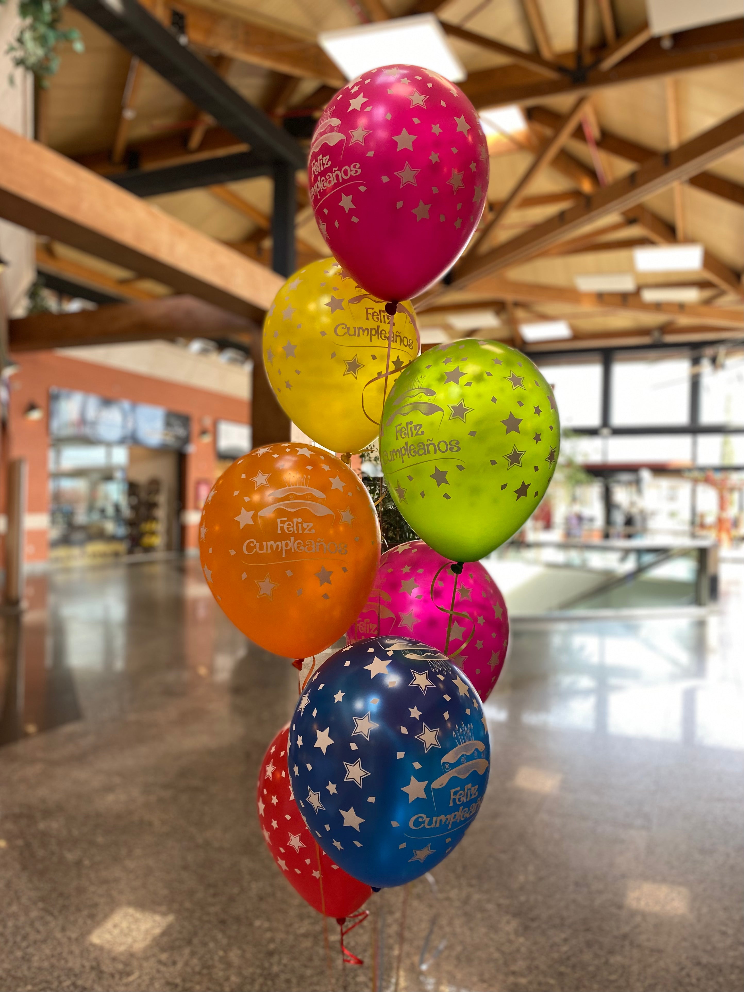 Ramo de globos en escalera con pesa - Mis Globos