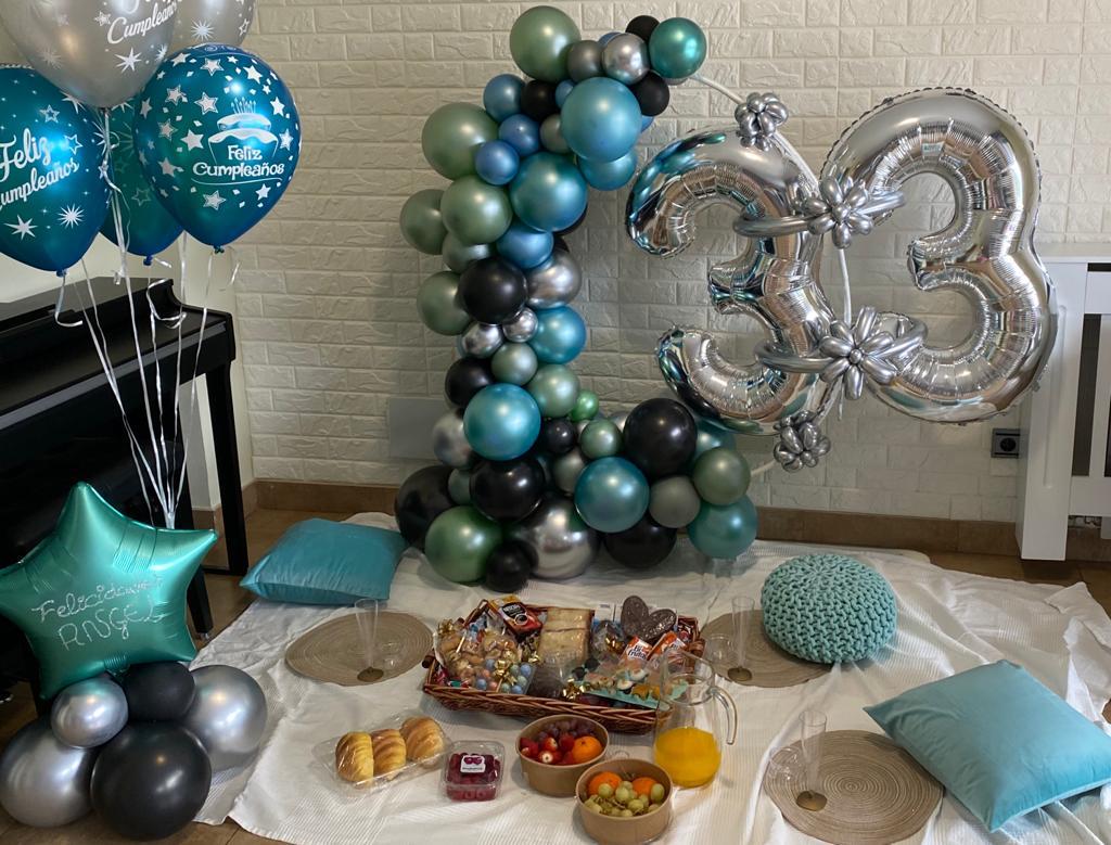 Ramo de globos media luna orgánica - Mis Globos