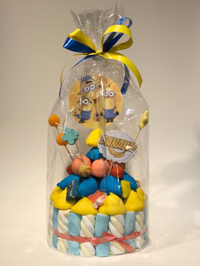 Tarta de chuches Minions - Mis Globos