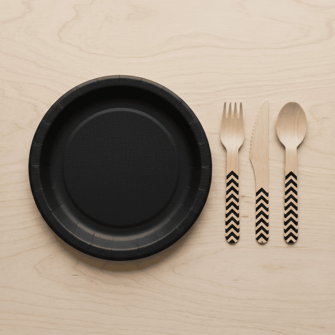 Platos grandes de cartón negro 23 cm | 8 unidades
